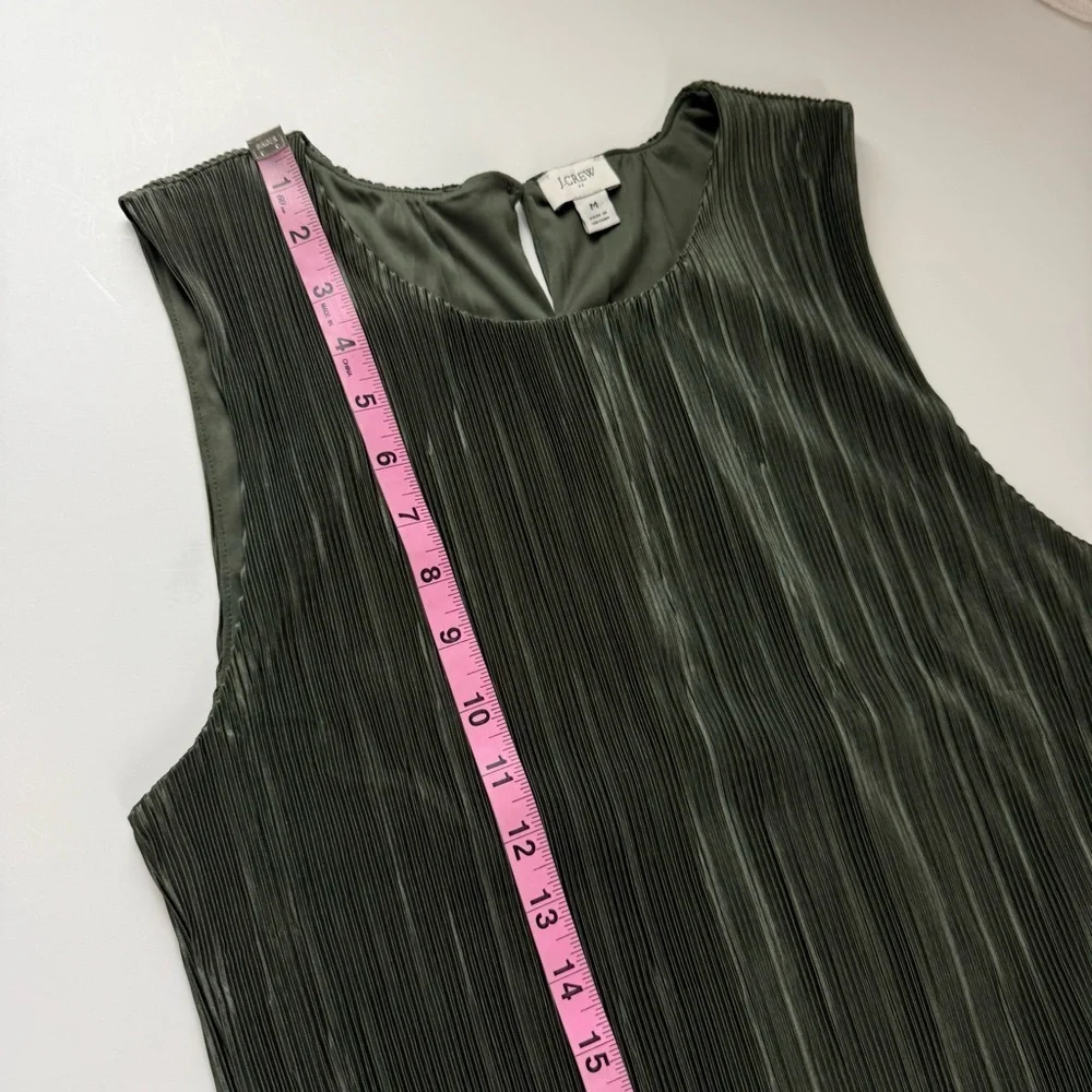 J Crew Plissé Shell Top Womens Medium Green Spanish Moss $79 CC215 Blouse Shirt